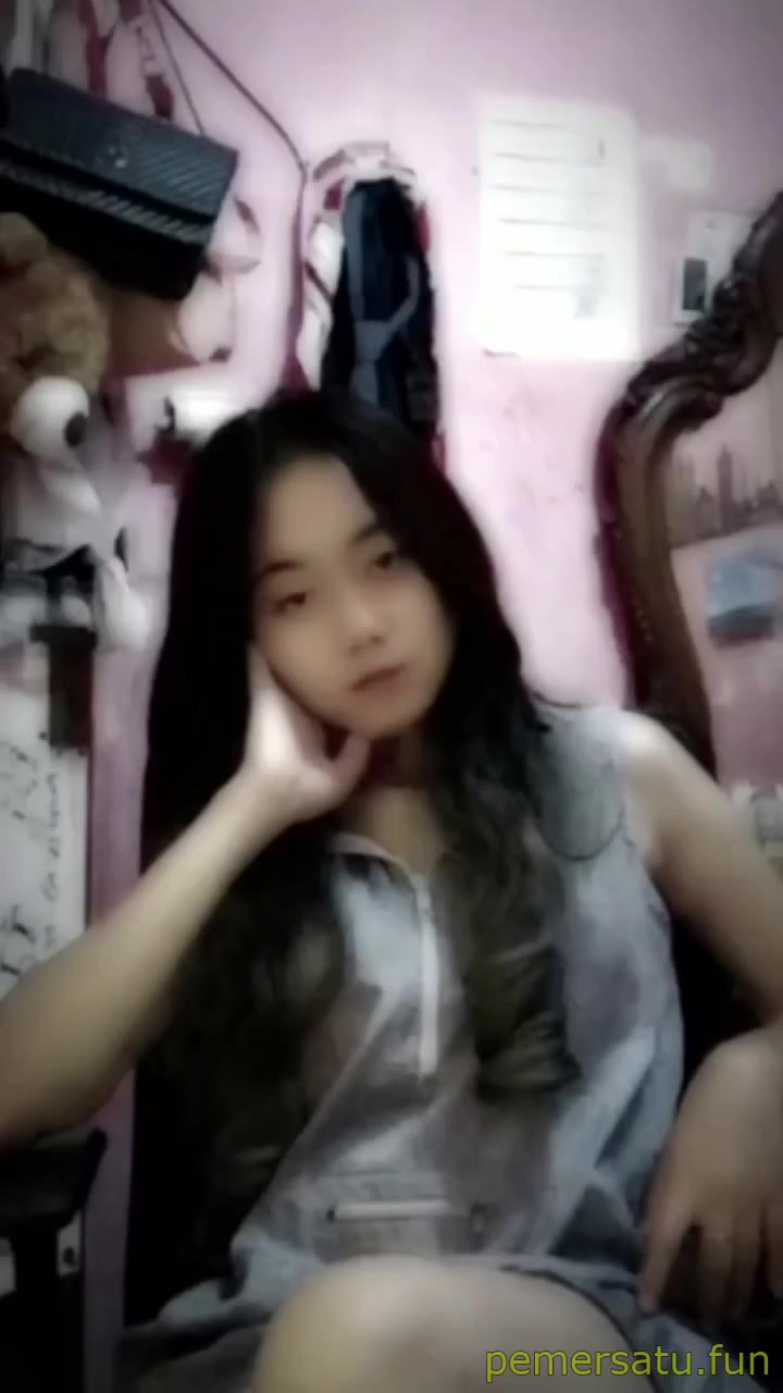 P75 Abg Lugu Berkacamata Bernama Cindy Yang Viral Di Tiktok