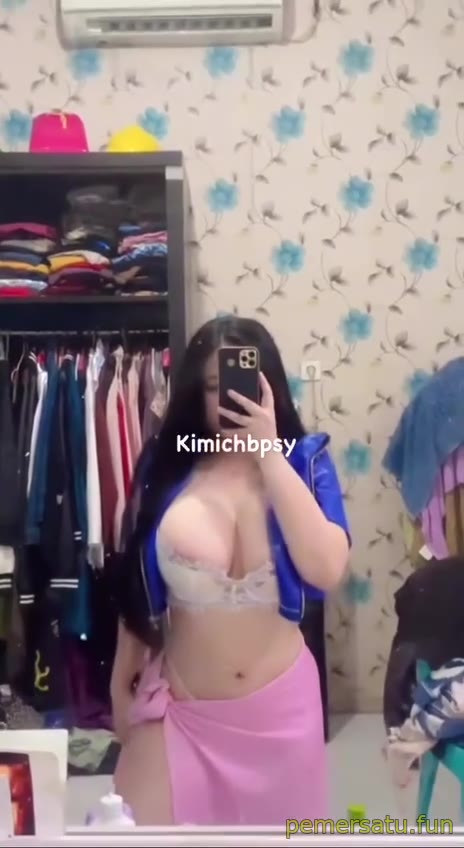 P33 Ochi Berlian Tante Selebgram Montok