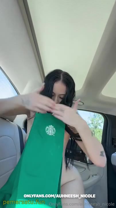 HornySimp Auhneesh Nicole Starbucks Waitress Hard Fuck In The Car -