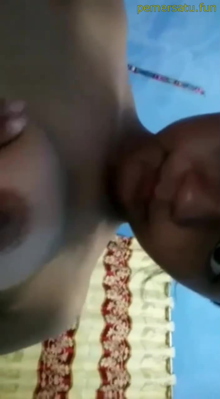 P10 Lesyah Abg Hijab 18yo Sange Colmek