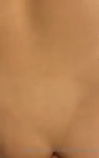 Mandi Abg Ngewe Berdiri Di Kamar