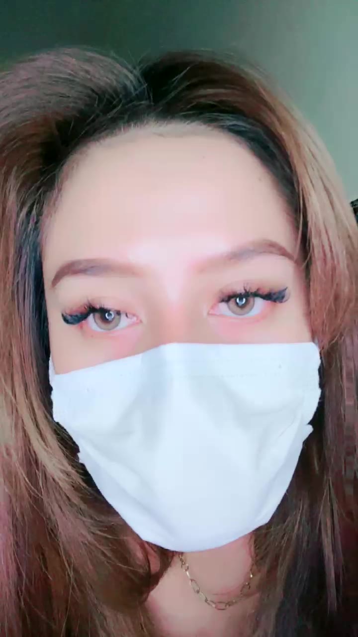 Thumbnail untuk Serutube Si Selebgram Cakep Binal Remas Nenen Mulusnya