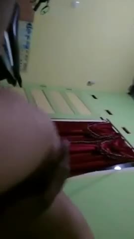 DoodStream Genjot Bini Semok Di Ruang Tamu Lagi Sepi -