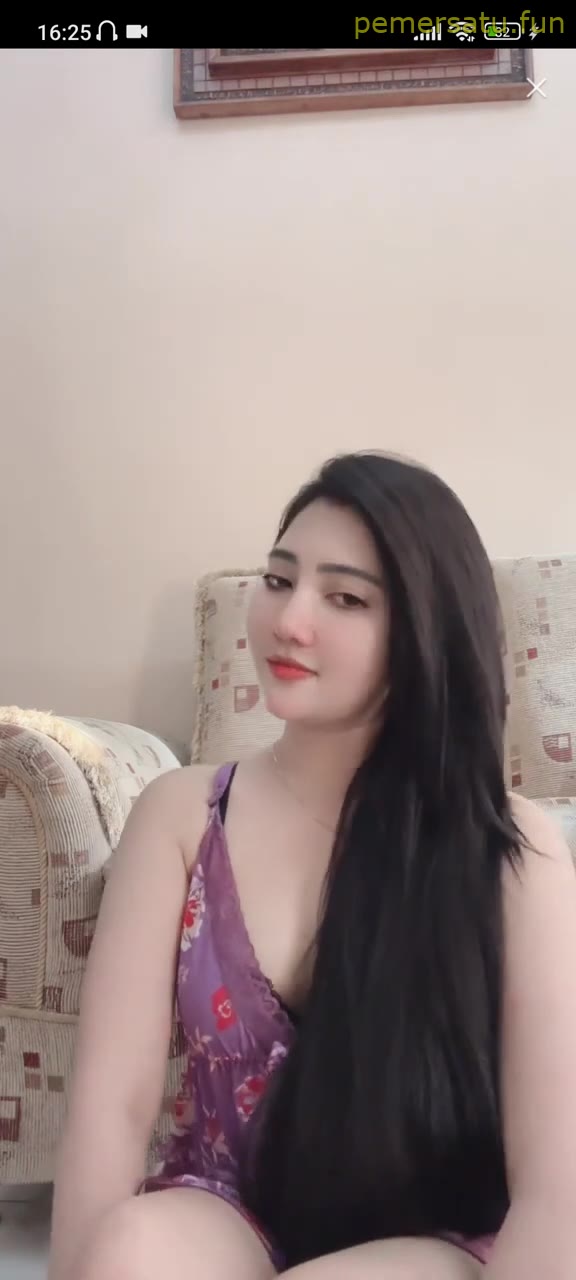 HD) Dhian Sheptia Live Bikin Pengen(720P