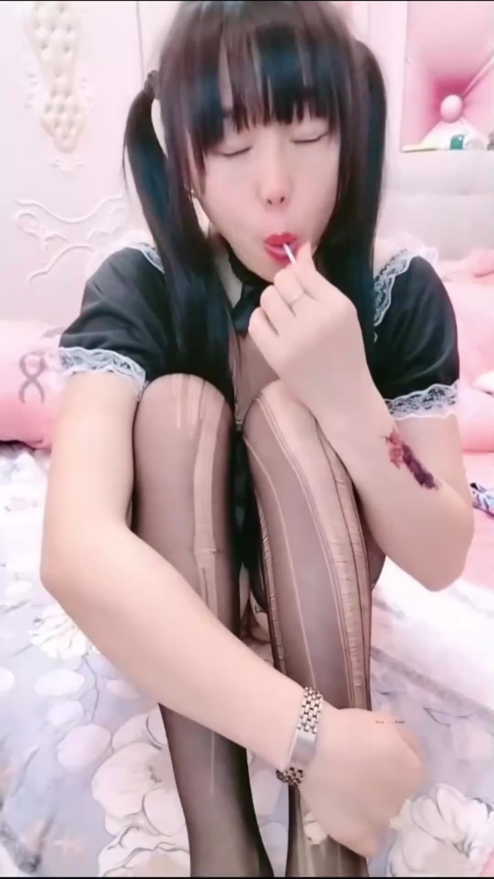 Thumbnail untuk Bocil Kesepian Pengen Di Genjot Sotwe Doods Simontok