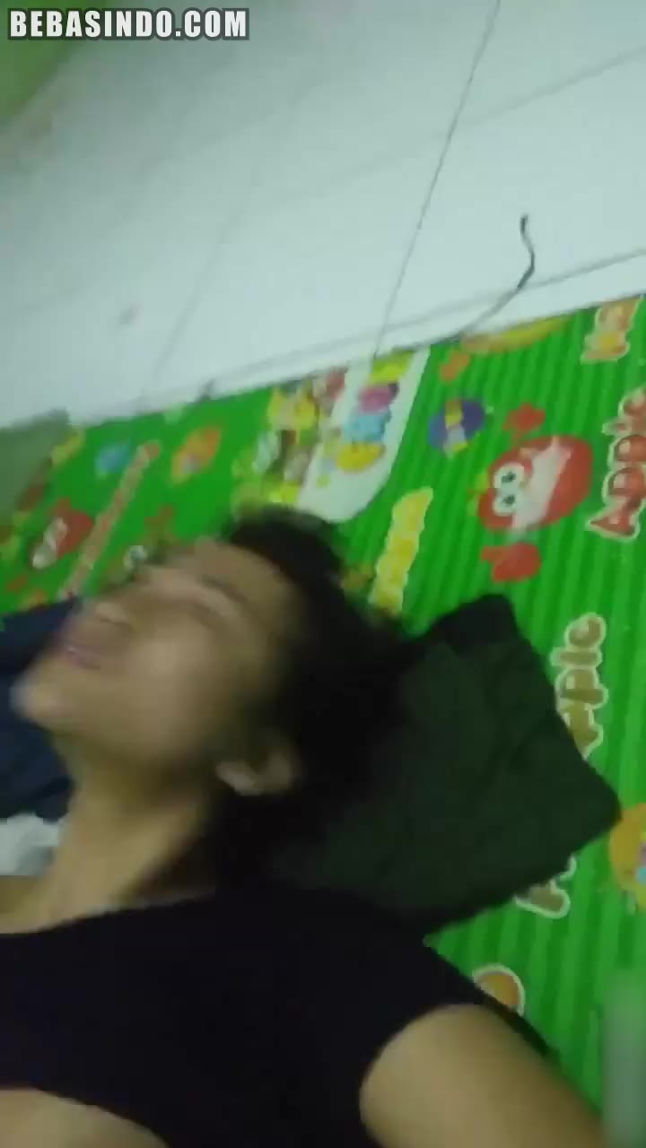 Thumbnail untuk 2896 Bokep Indo Memek Dikocok Pacar Sampe Merintih