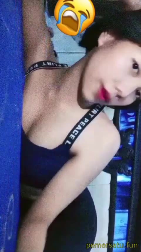 P54 Kirana Abg 18yo Sange Colok Memek