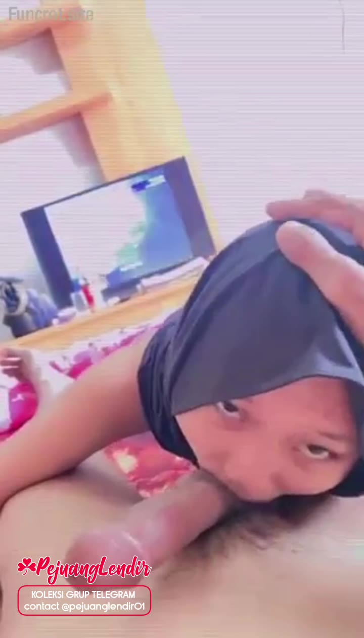 Thumbnail untuk Abg Hijab Tocil Ngewe Bareng Ayang Viral 2