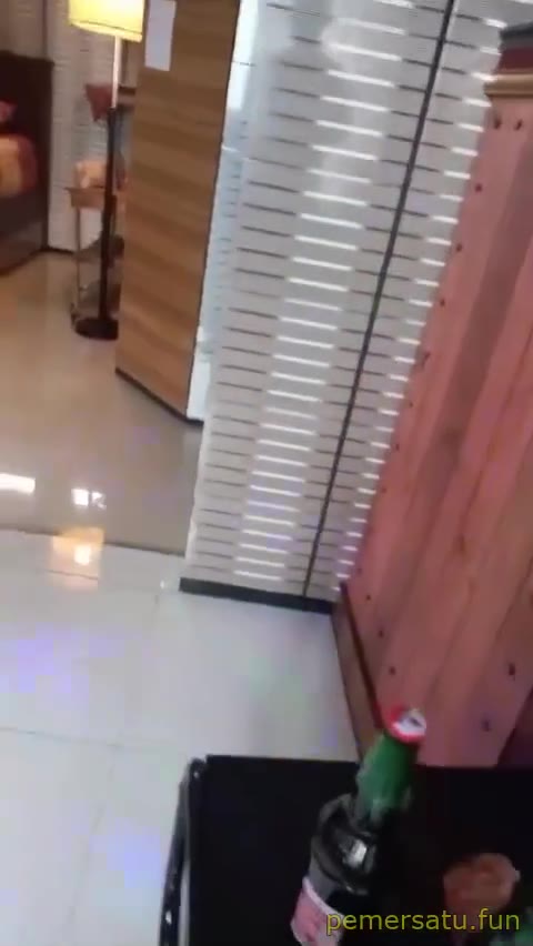 P2 Karaoke Bugil Bir Bintang
