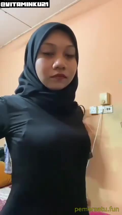 P26 Awek Caltex Jilbab 18yo Sange