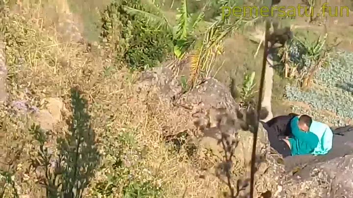 P1 Konten Youtube Ngentot Di Hutan