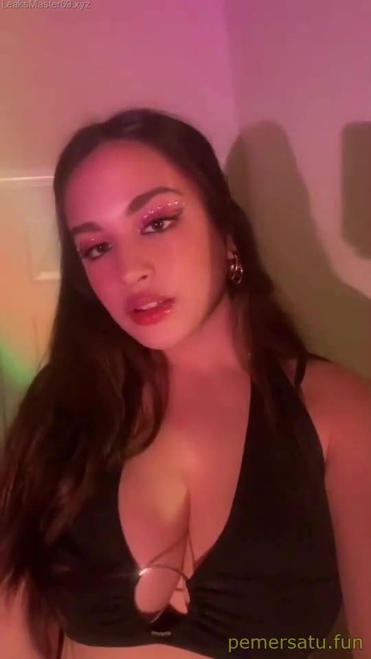 P25 Caitlin Robinson Tobrut Sange Omek