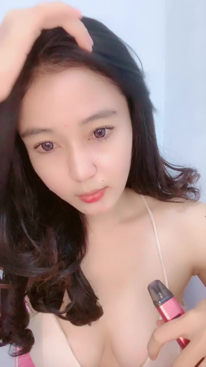 Thumbnail untuk Putt 22 Cewek Cantik Colmek Kutang Putih Bokepin