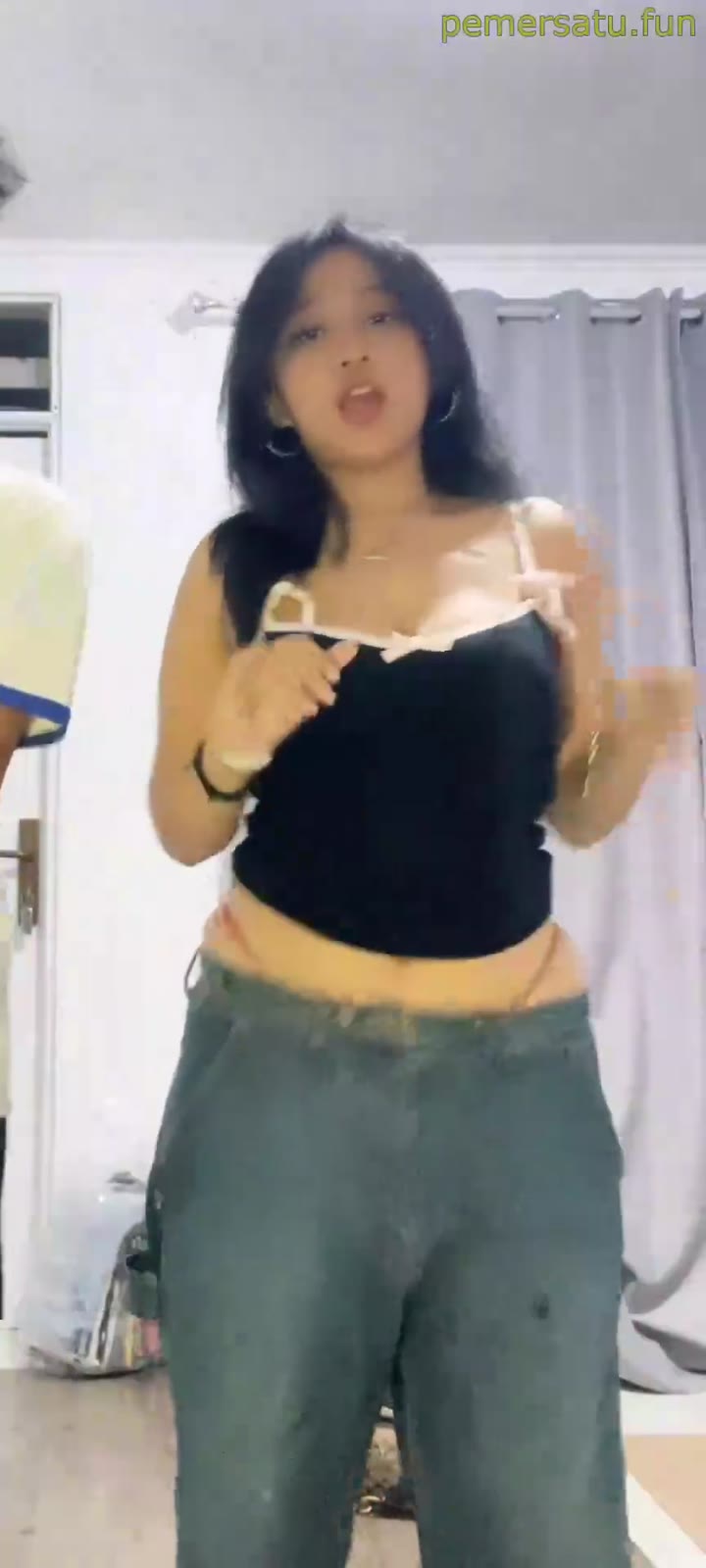 3 terbaru viral tiktoker cantik mulus birahi 