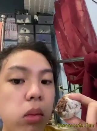 P1 Luna Dan Pacar Nya