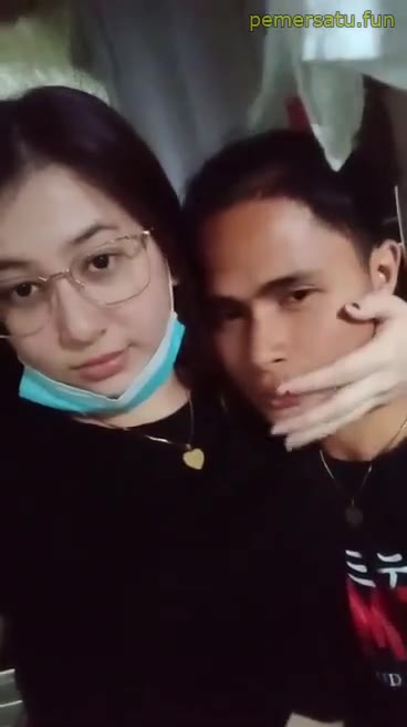 P52 Arwen Mr 19yo Chindo Kacamata Dientot Kang Parkir