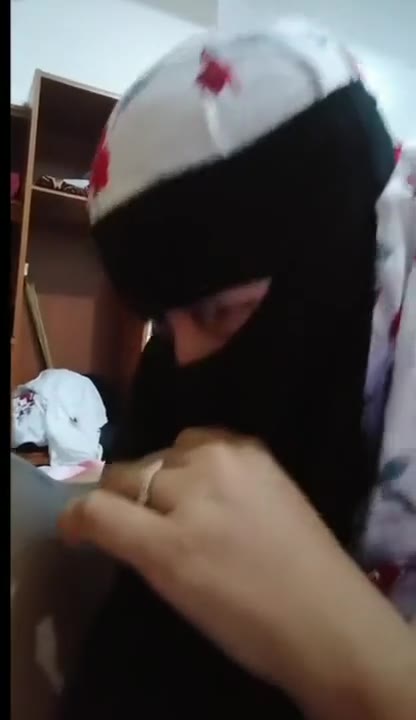 Istri Bercadar Di Goyang Suami Teman Wife Shared