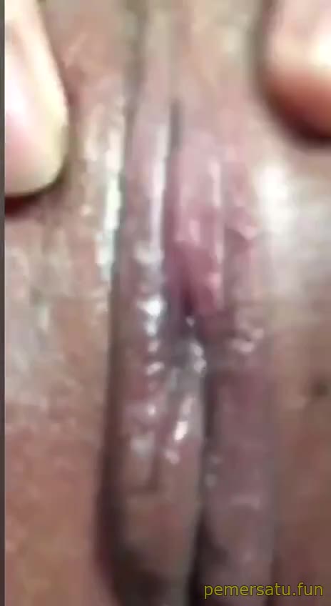 P40 Claudya 18yo Imut Memek Bergelambir