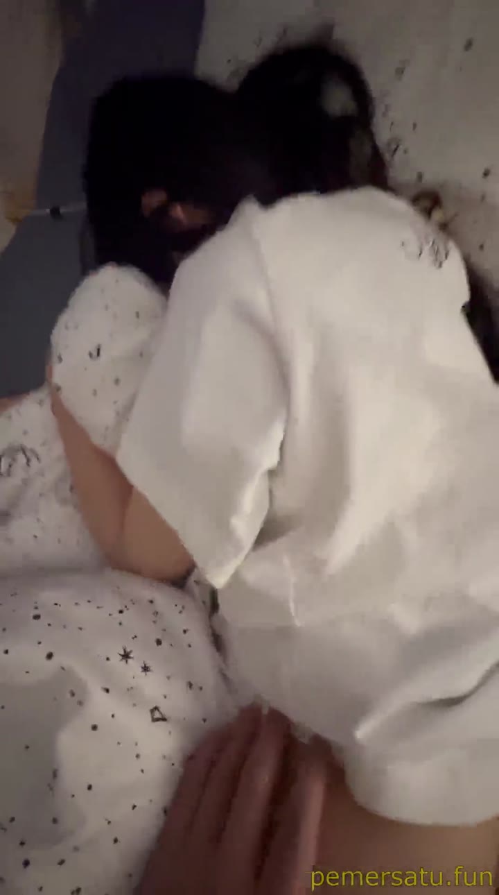 P8 Chindo 18yo Ngentot Sama Ayah Tiri Mov