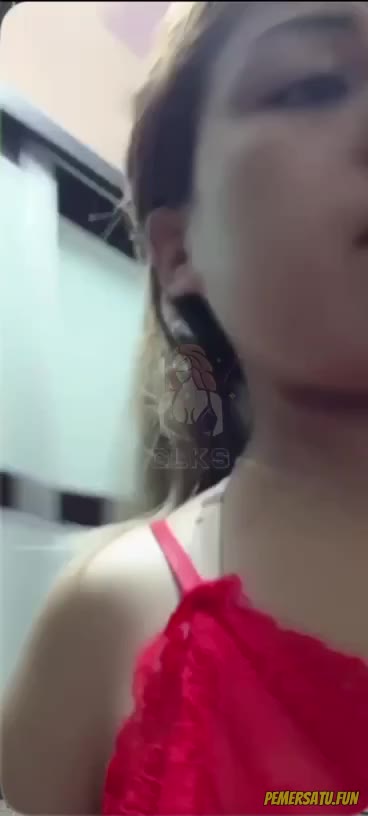 P6 Hijab Bikini Merah Kacamata Birahi