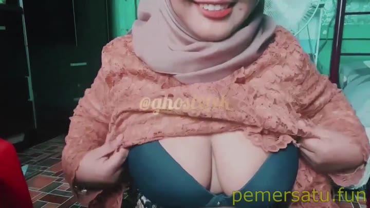 P28 Ghostxtxk Hijab Sange Montok Pakai Jilbab