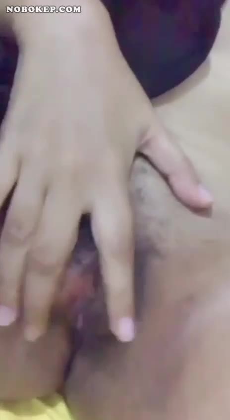 Thumbnail untuk Bokep Indo Hijab Tasya Seleb Bandung Video 04
