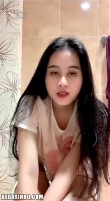 4222-Bokep-Indo-Shabila-Cantik-Colmek-Di-Kamar-Mandi