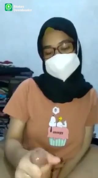 Crot Jilbab Coliin Temen Sampai
