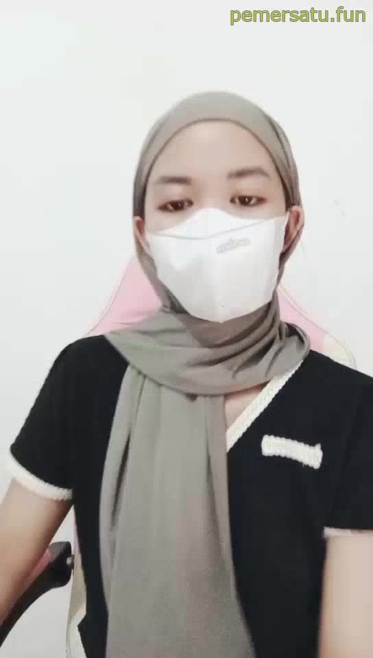 Gaming Jilbab Colmek Di Kursi