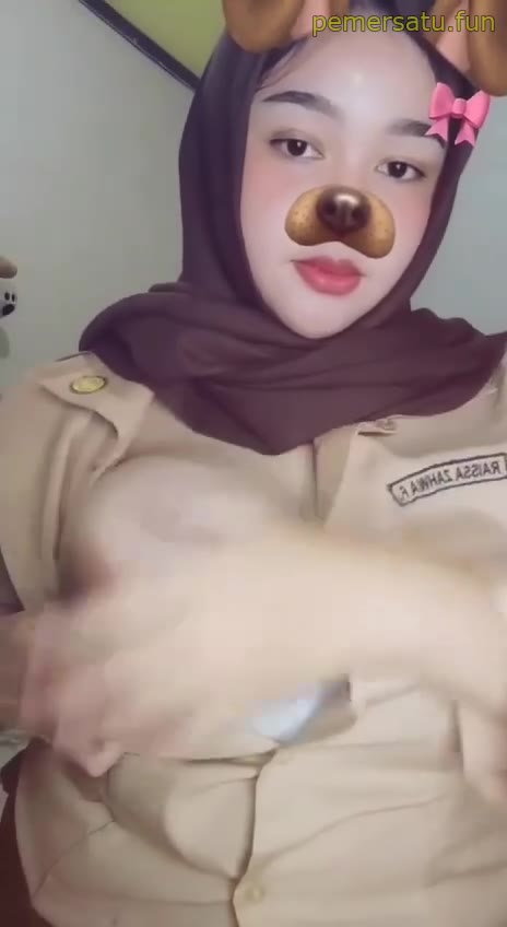 Tobrut Pembina Pramuka Hijab Yang
