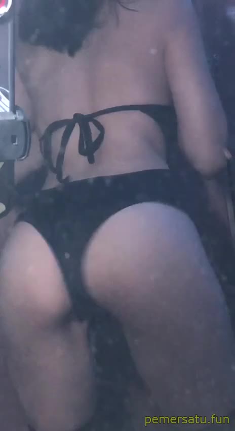 6 viral porno Zaiah Casar Selebgram glowing cakep 