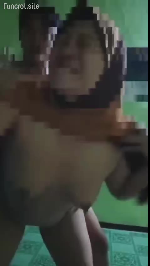 Thumbnail untuk Genjot Binor Hijab Dari Belakang Bokep Indo Viral