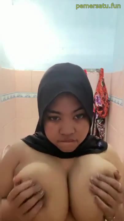 P1 Fitriani ABG 18yo Pemersatu Fun
