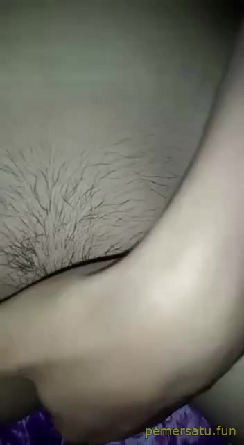 P17 Julie Zulia Abg 18yo Pemersatu Fun