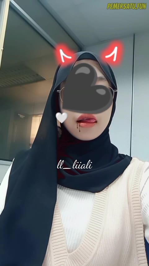 P33 Ll Liaaly Hijab 18yo Sange Viral