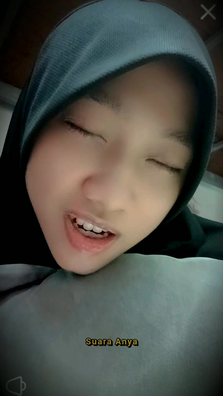 Ludah Hijab Cantik Main