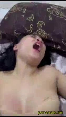 Menggelinjang Entot Selingkuhan Sampai