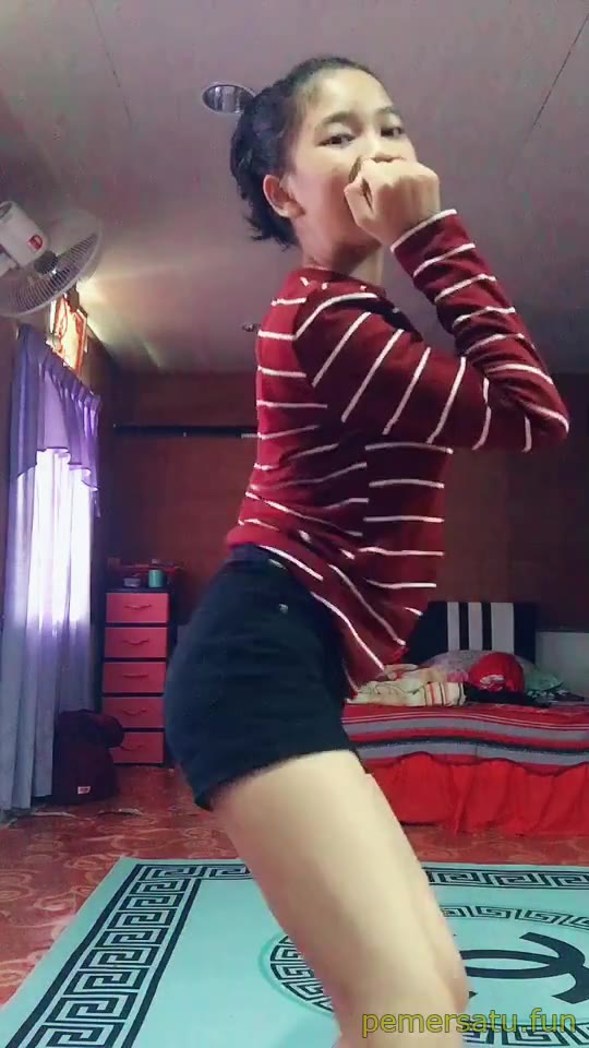P153 Nurul Syafina Jilbab Pap Tetek