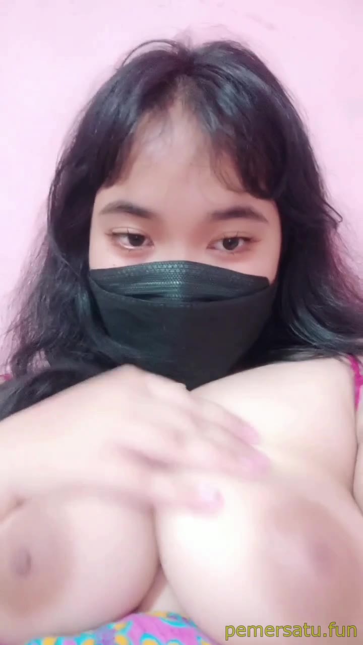 P28 Gebi Jilbab ABG 18yo Memek Sempit Segaris Pink Pemersatu Fun