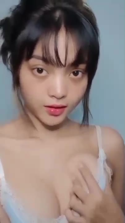 Thumbnail untuk Cosplayer Cantik Bra Biru Skandal Viral Creamcerri Ceyyi