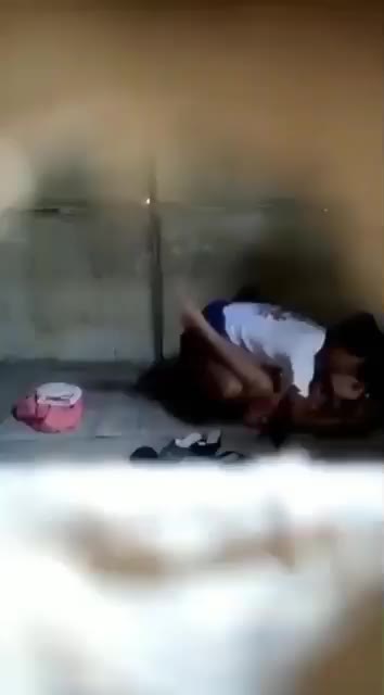 NGEWE TERCYDUK TETANGGA, NGINTIP BAPAK DAN ANAK