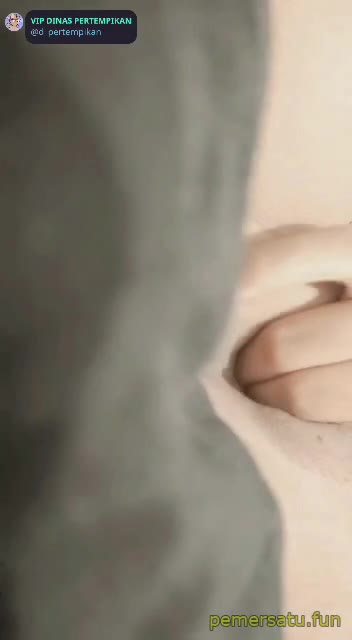 P4 Rena Abg Mulus Putih Colmek Bisa Kencing