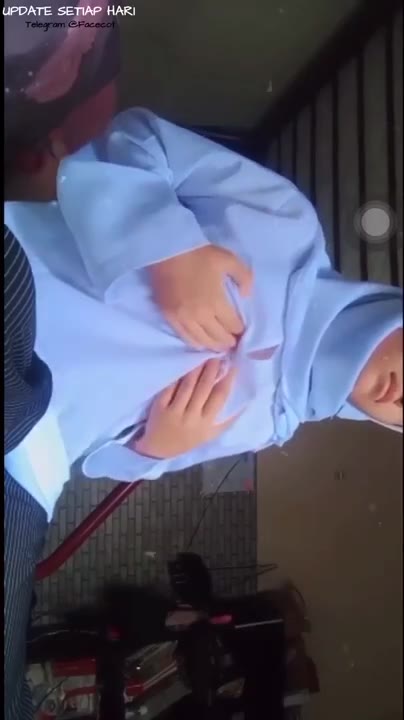 Thumbnail untuk Qila Jilbab Abg Pro Links Viral Video indo