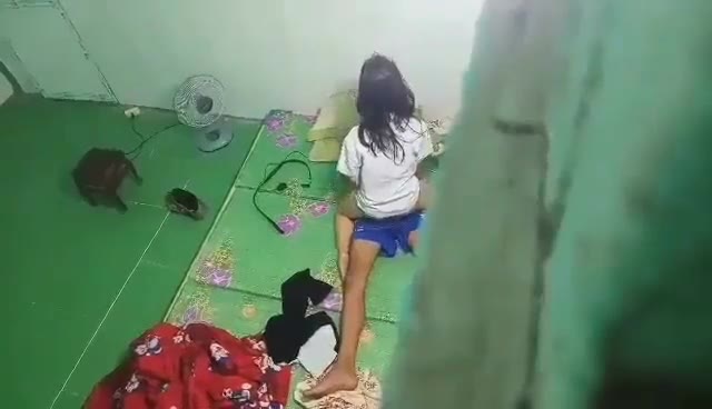 (new) Ngintip Abg Pacaran Di Kamar Ternyata Ceweknya Imut Lugu Bisa Dientot