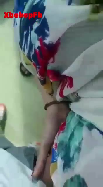 Thumbnail untuk Bokep Terbaru Viral Skandal Pembantu Xbokepfb Poophd Bochiel
