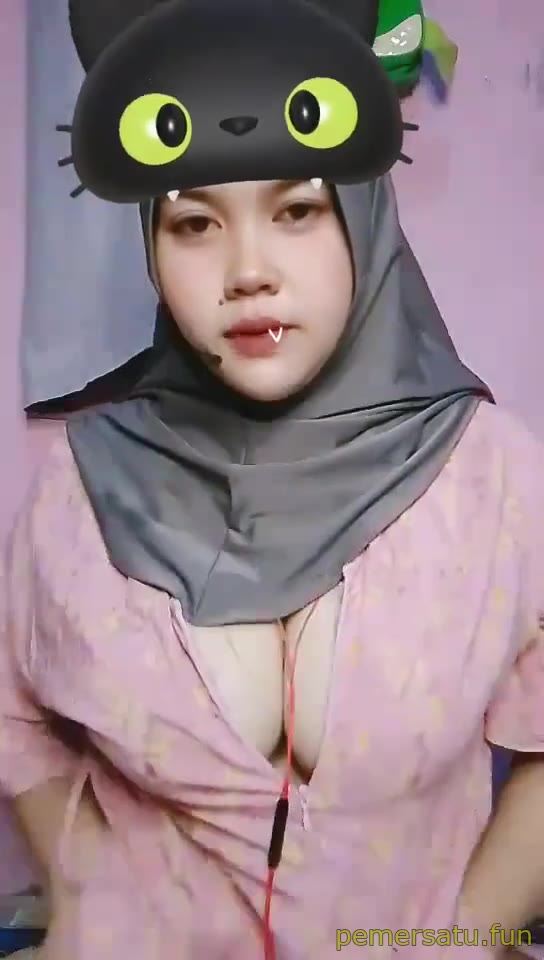 P1 Annabelle Hijab 18yo Mulus