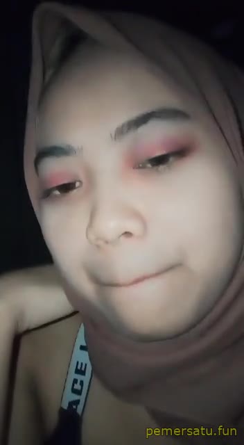 P18 Silvia Abg 18yo Memek Rapet Video Disebar Tukang Becak