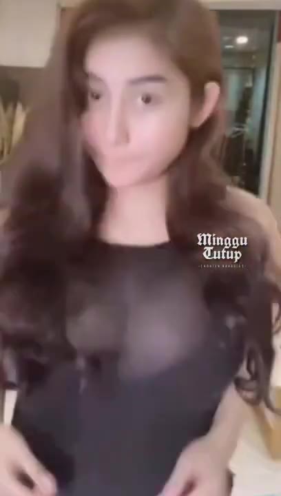 Thumbnail untuk Tiktok 18 Pamela Safitri Terawang Lebih Jelas Www