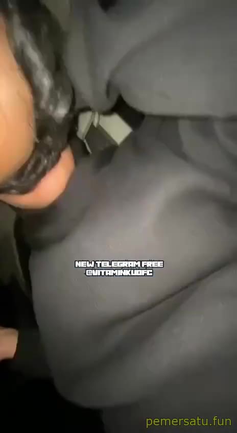 P58 Azijatul Hijab Malay 18yo Di Mobil