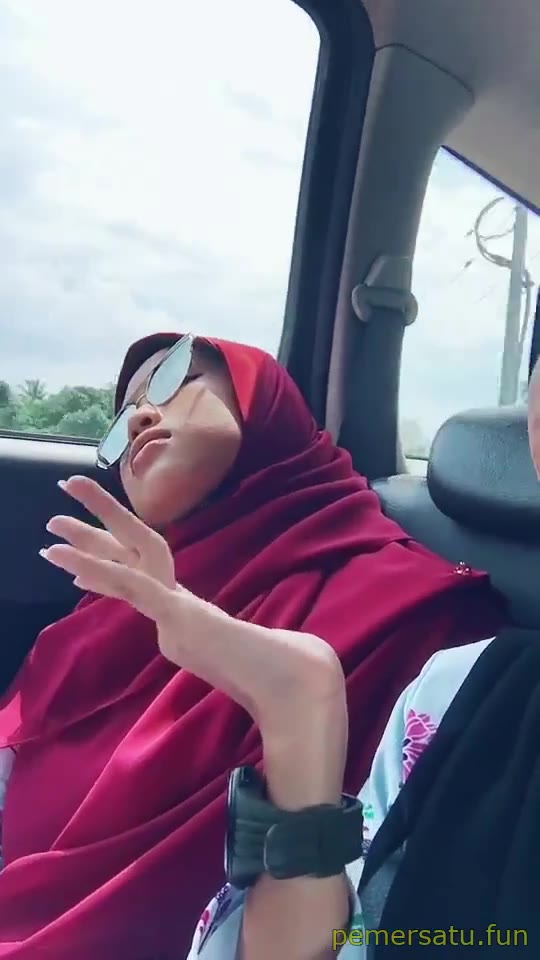 P39 Nurul Syafina Jilbab ABG 18yo Pemersatu Fun